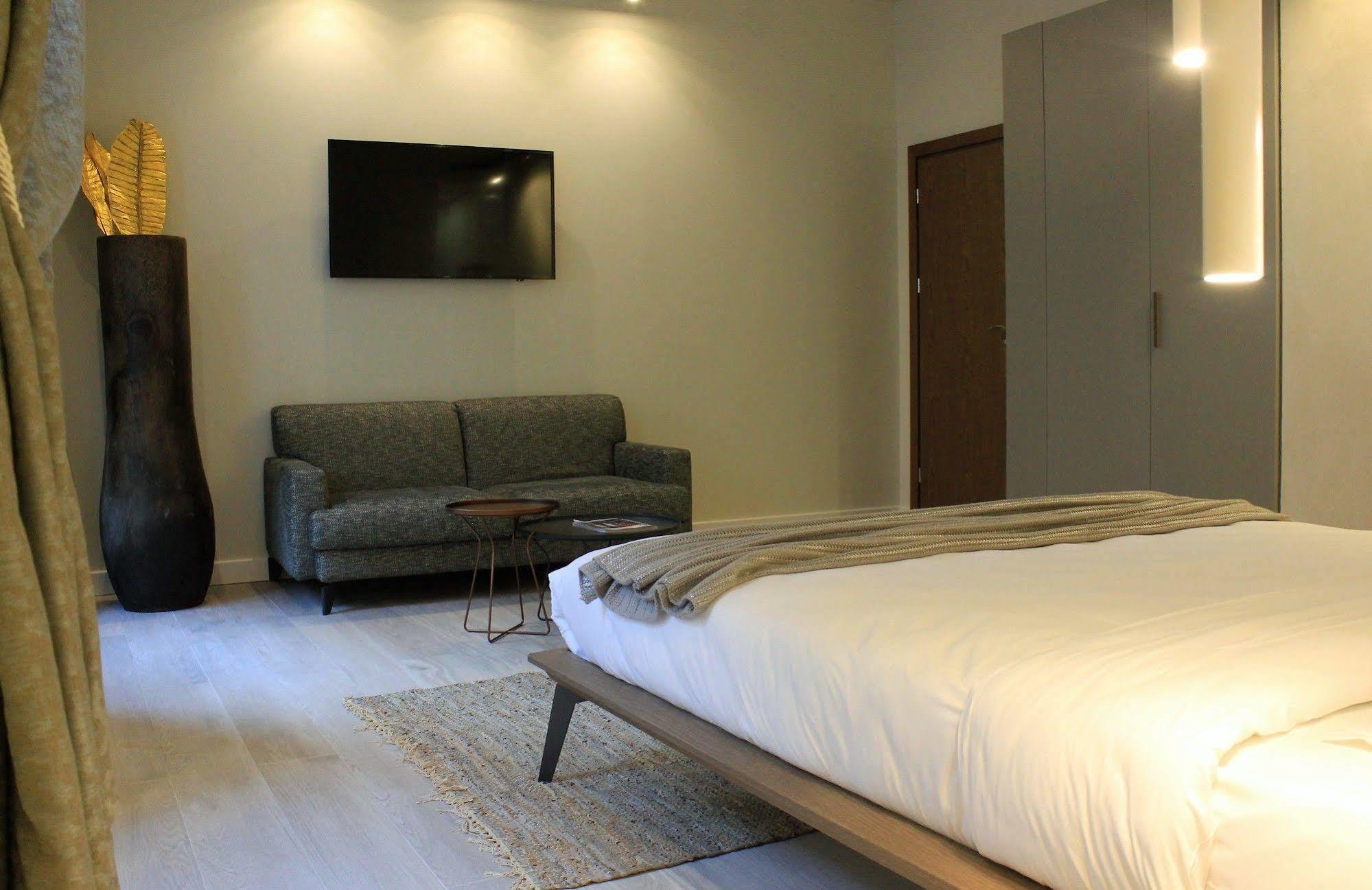 Les Massena Hotell